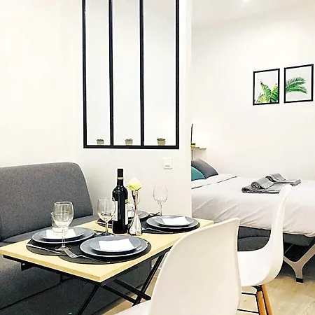 Le Cocon Vert Elysee / Studio 18M2 - 3 Min Des Champs - Elysees & Metro 2* Paris