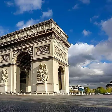 Le Cocon Vert Elysee / Studio 18M2 - 3 Min Des Champs - Elysees & Metro Paris